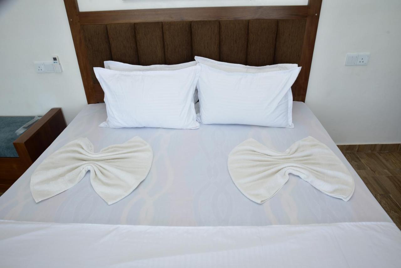 New Ocean Hill Hotel Hikkaduwa Exterior foto